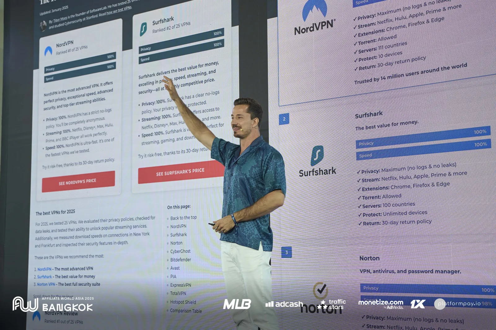 Niels Zee speaking on stage at a conference